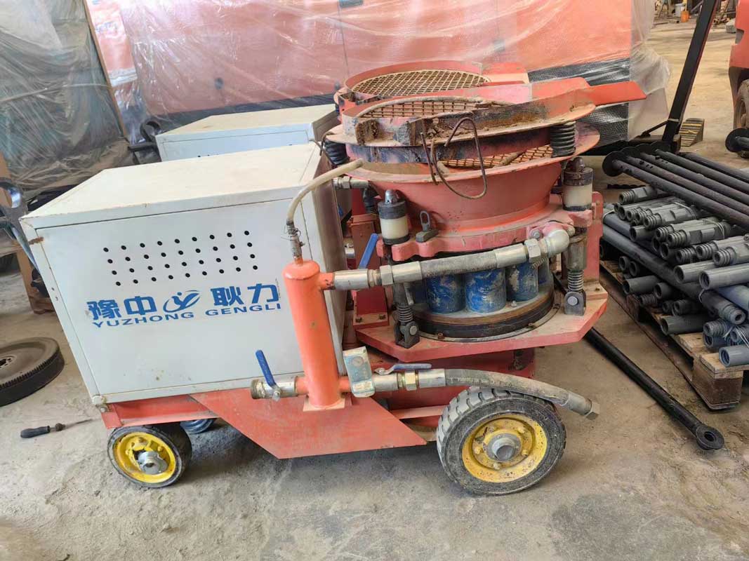 机械租赁-喷浆机